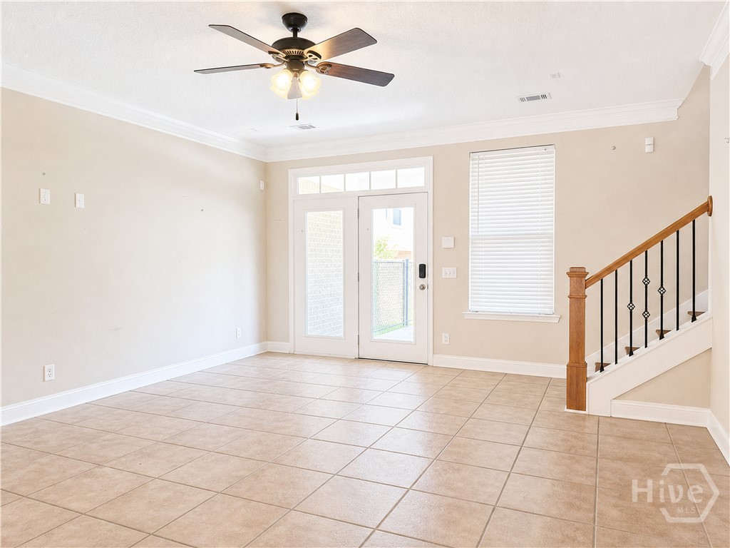 132 Ventura Place Property Photo 5