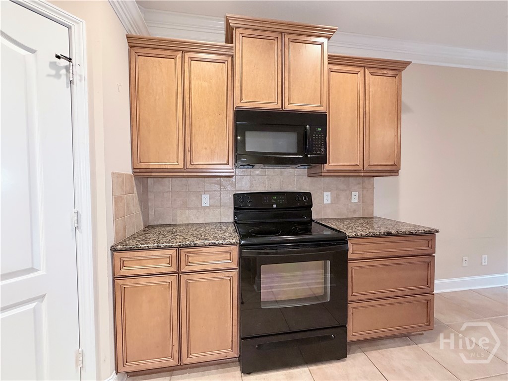132 Ventura Place Property Photo 7