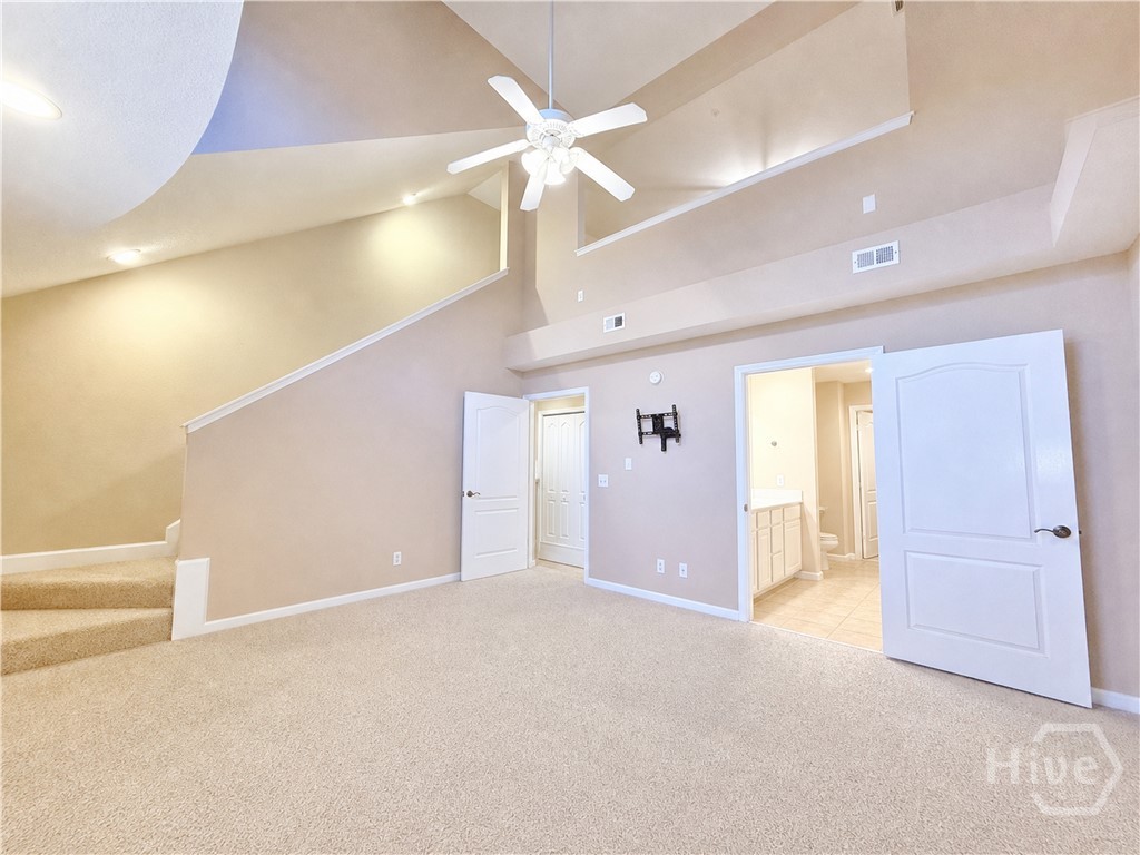 132 Ventura Place Property Photo 28