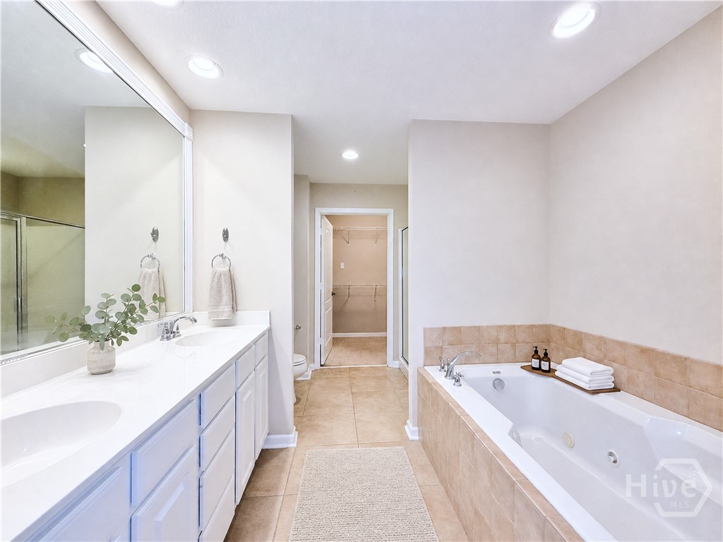 132 Ventura Place Property Photo 32