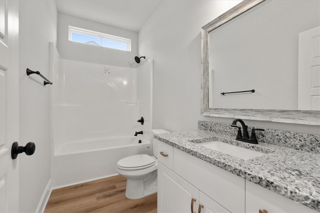 300 Timberlake Drive Property Photo 14