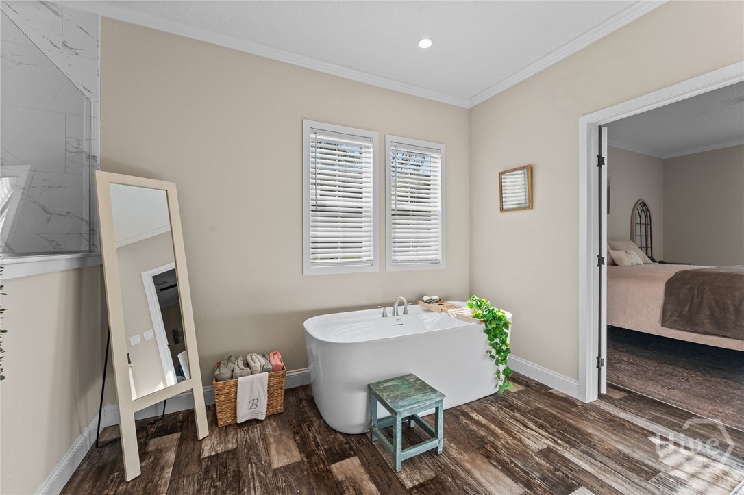 302 Middleton Road Property Photo 21