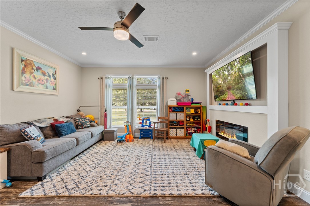 302 Middleton Road Property Photo 30