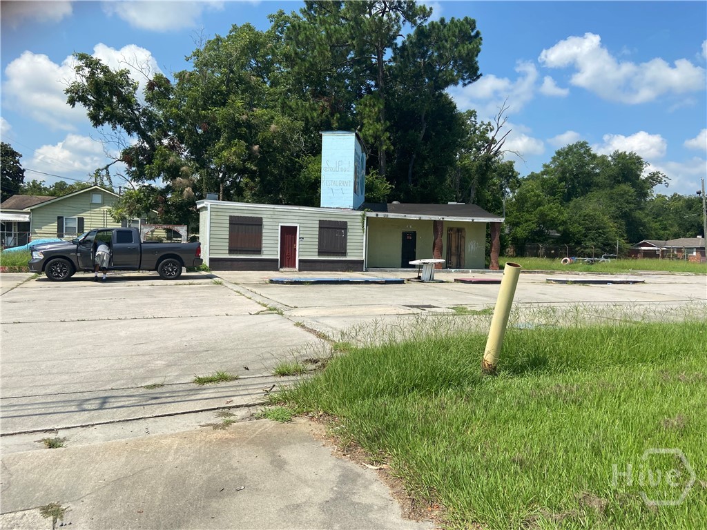 2601 W Bay Street Property Photo 2