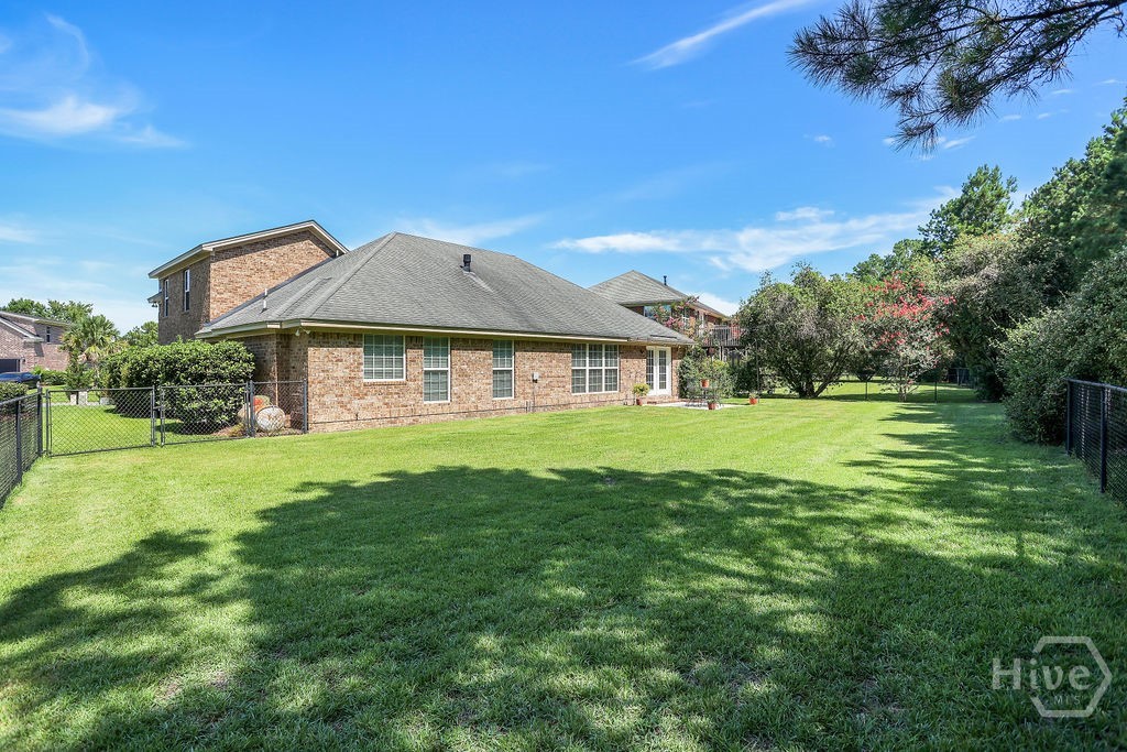 17 Redwall Circle Property Photo 7