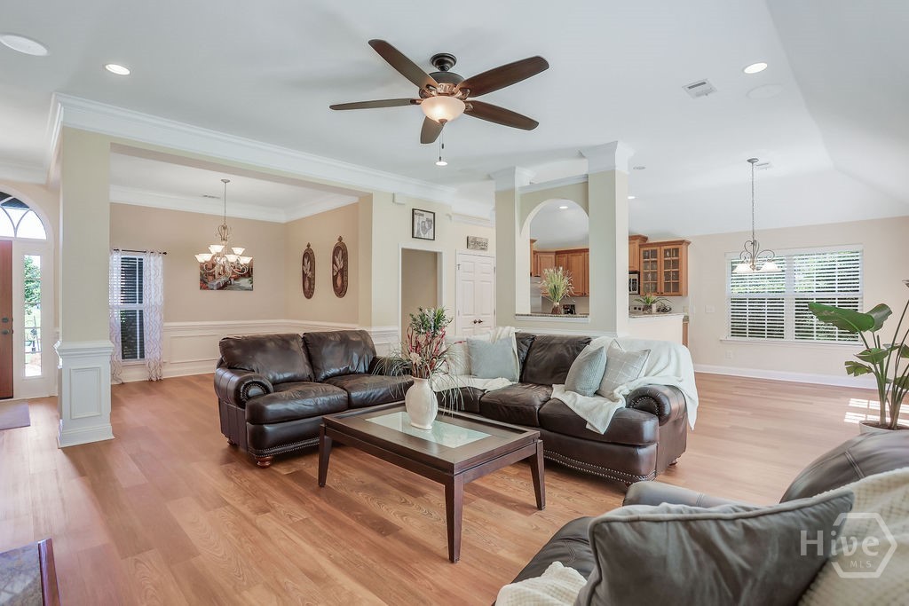 17 Redwall Circle Property Photo 18