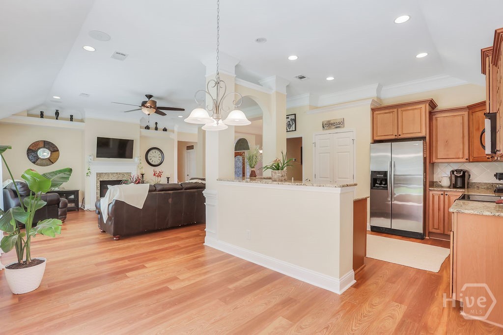 17 Redwall Circle Property Photo 23