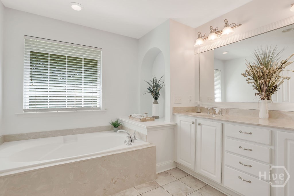 17 Redwall Circle Property Photo 32
