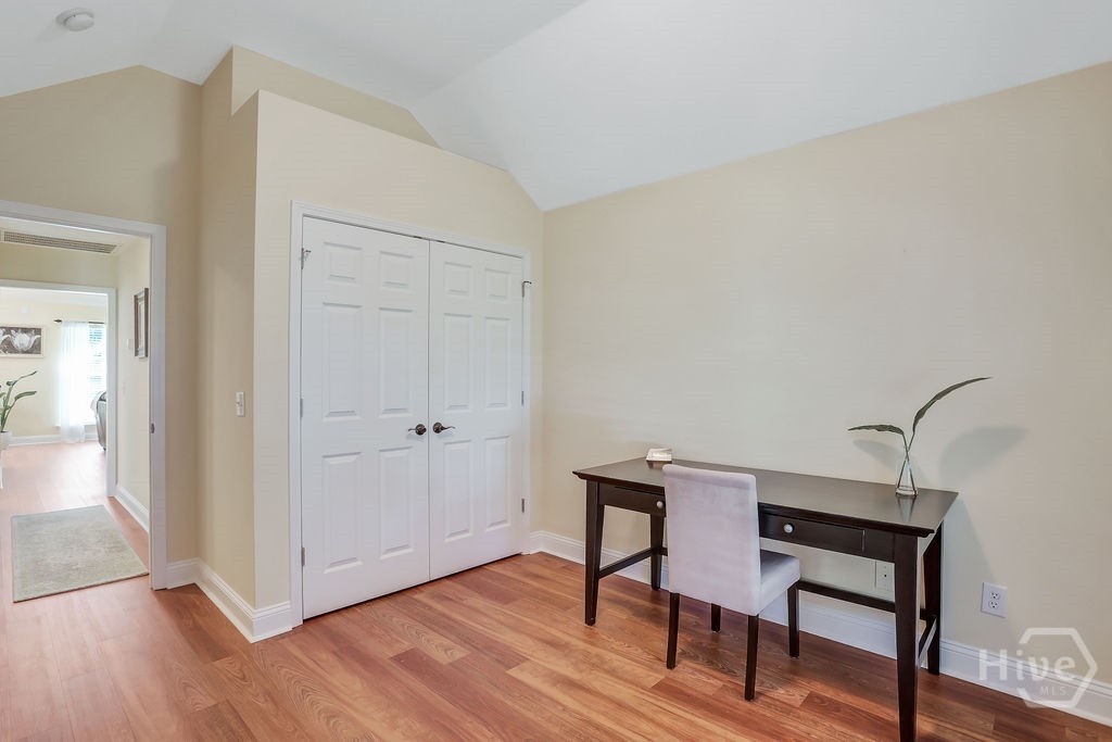 17 Redwall Circle Property Photo 40