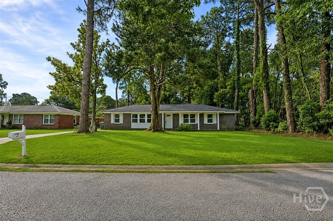 206 Paradise Drive Property Photo 4