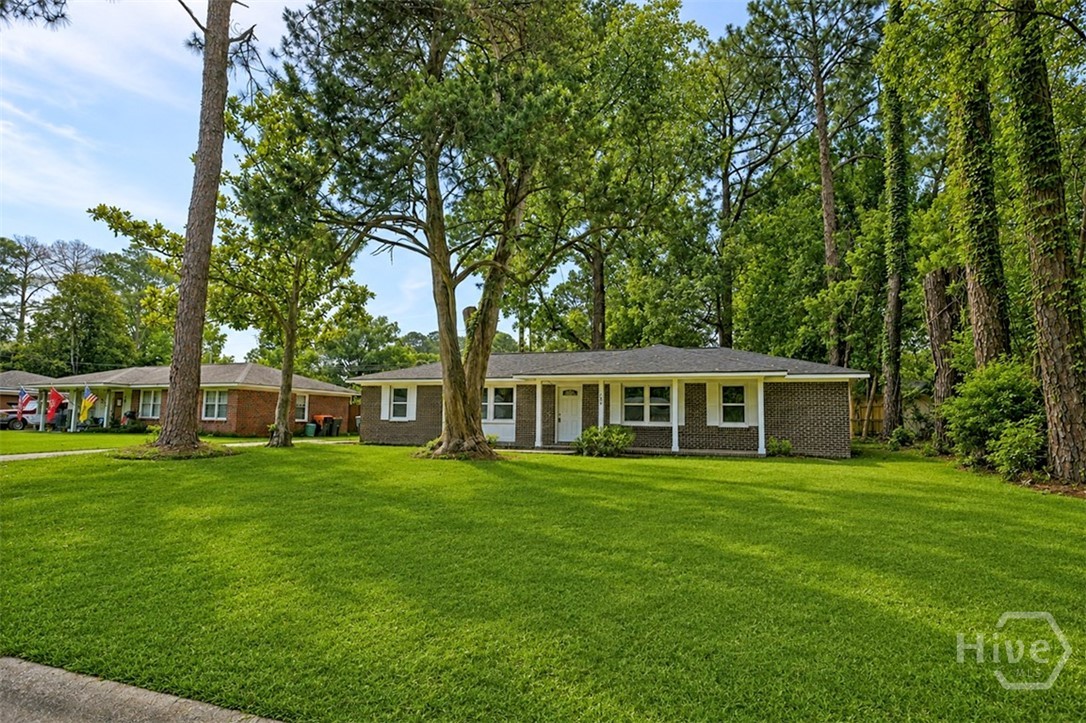 206 Paradise Drive Property Photo 5