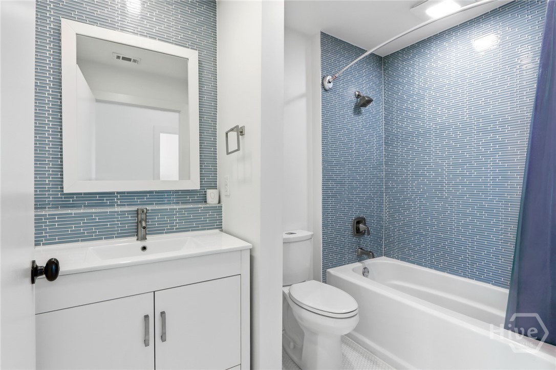 416 E Bolton Street Property Photo 49