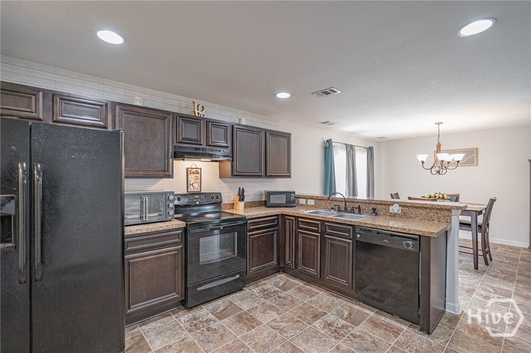 168 Blackwater Way Property Photo 6