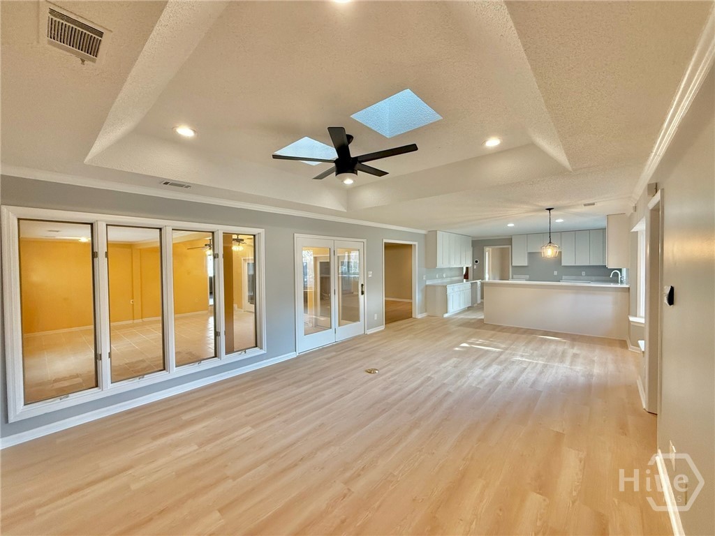 10 Cove Drive Property Photo 15
