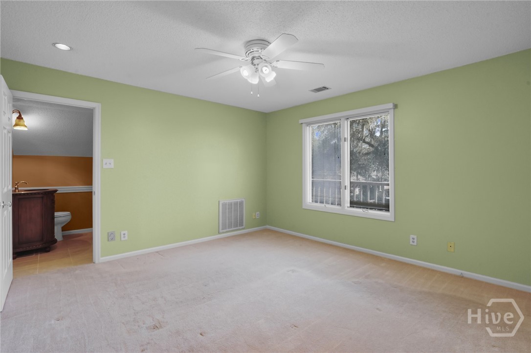 10 Cove Drive Property Photo 18
