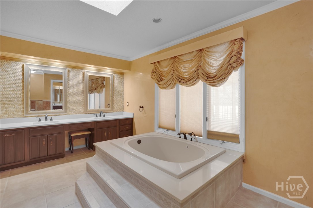 10 Cove Drive Property Photo 29