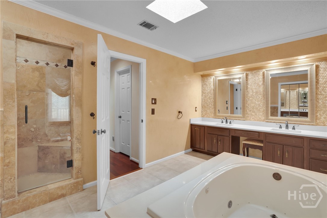 10 Cove Drive Property Photo 30