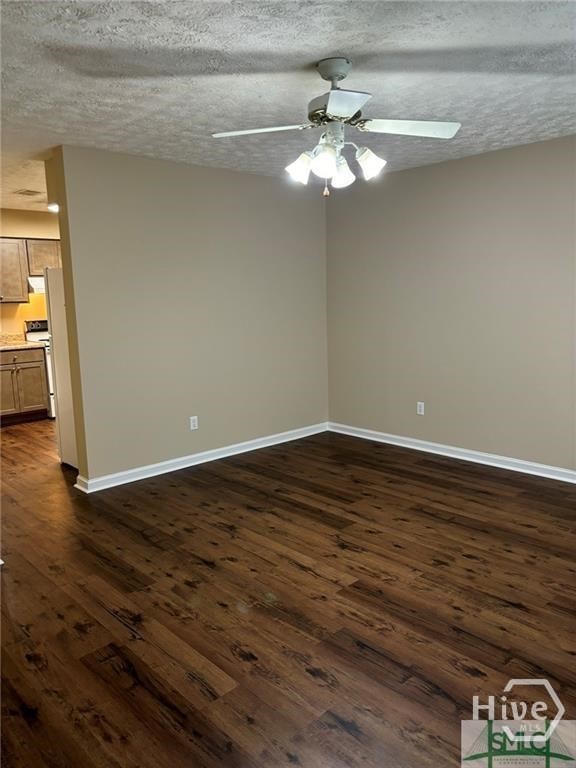 94 Casey Drive H Property Photo 3