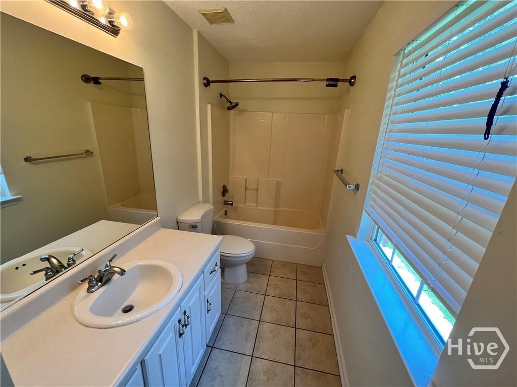 92 Aubrey Trail Property Photo 7