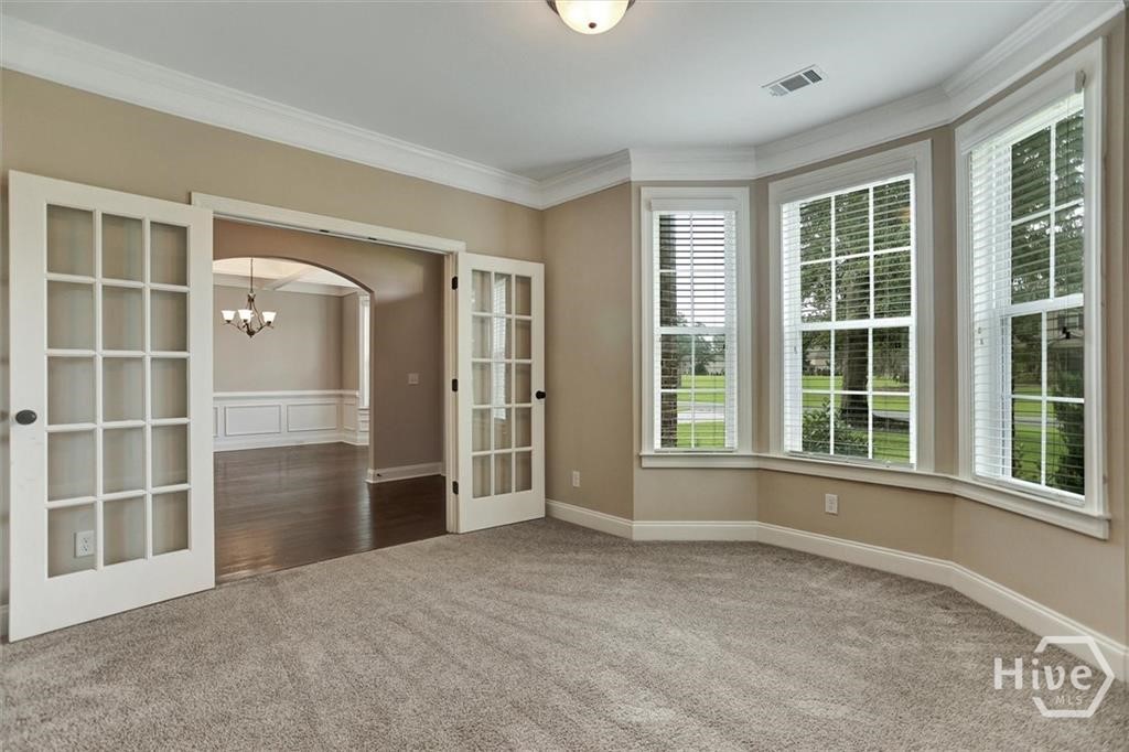 115 Cypress Loop Property Photo 11