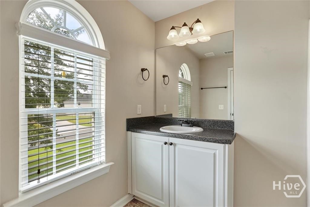 115 Cypress Loop Property Photo 33