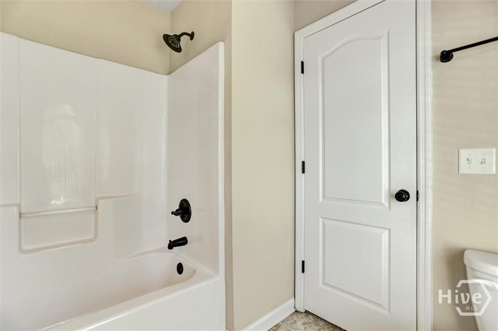 115 Cypress Loop Property Photo 34