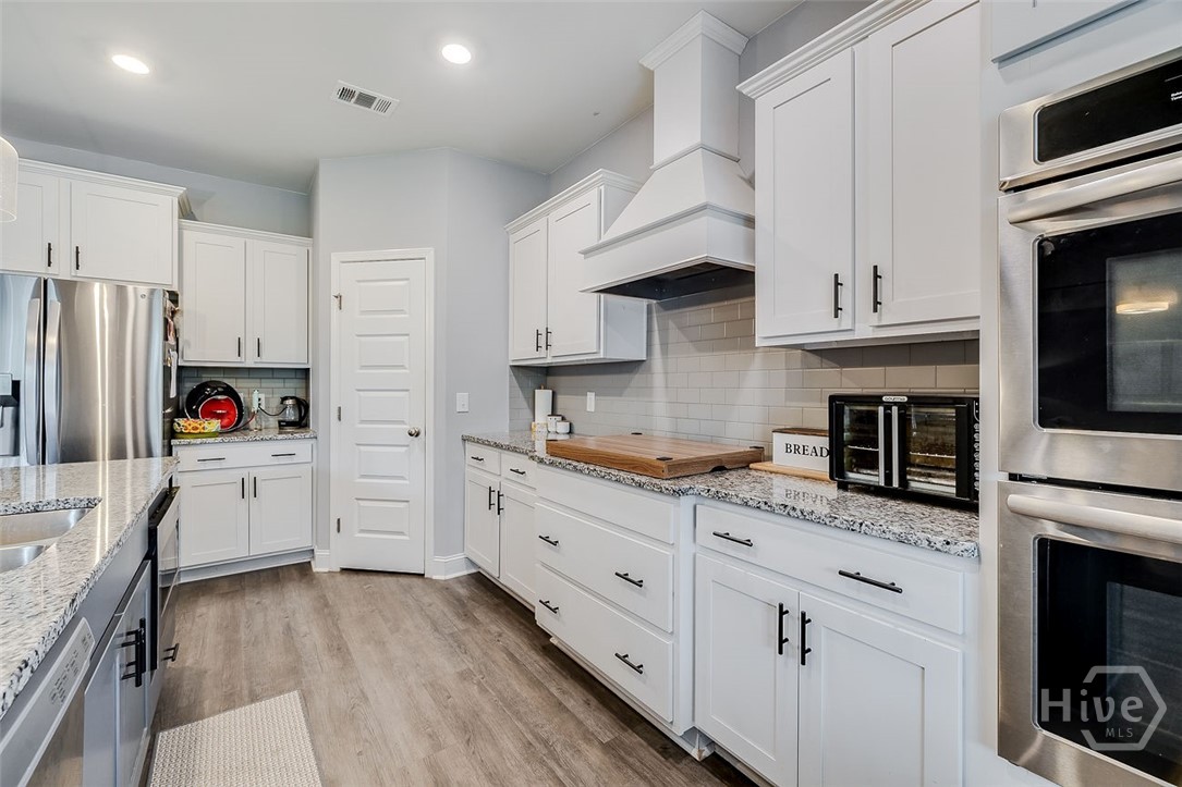 130 Sapphire Circle Property Photo 7