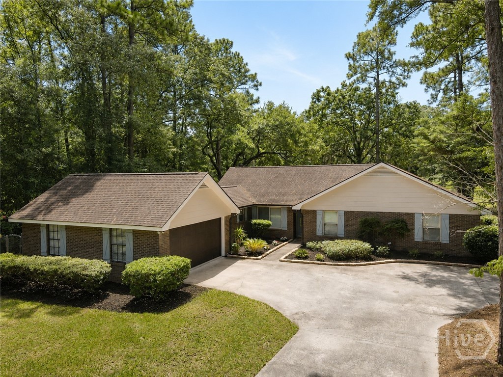 211 Cherokee Trail Property Photo