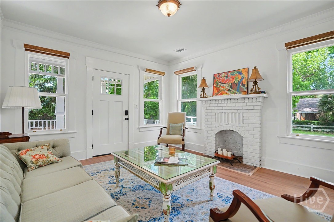 112 Goebel Avenue Property Photo 12