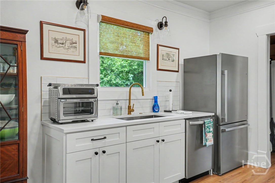 112 Goebel Avenue Property Photo 17
