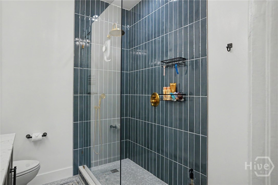 112 Goebel Avenue Property Photo 24