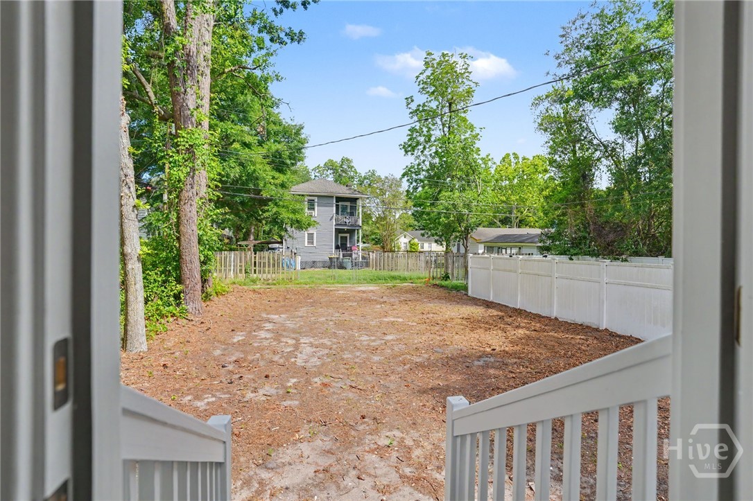 112 Goebel Avenue Property Photo 26