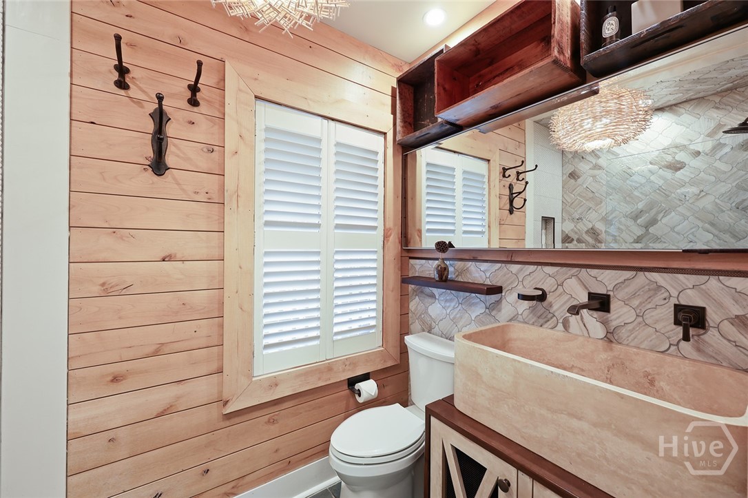 31 E 56th Street Property Photo 19