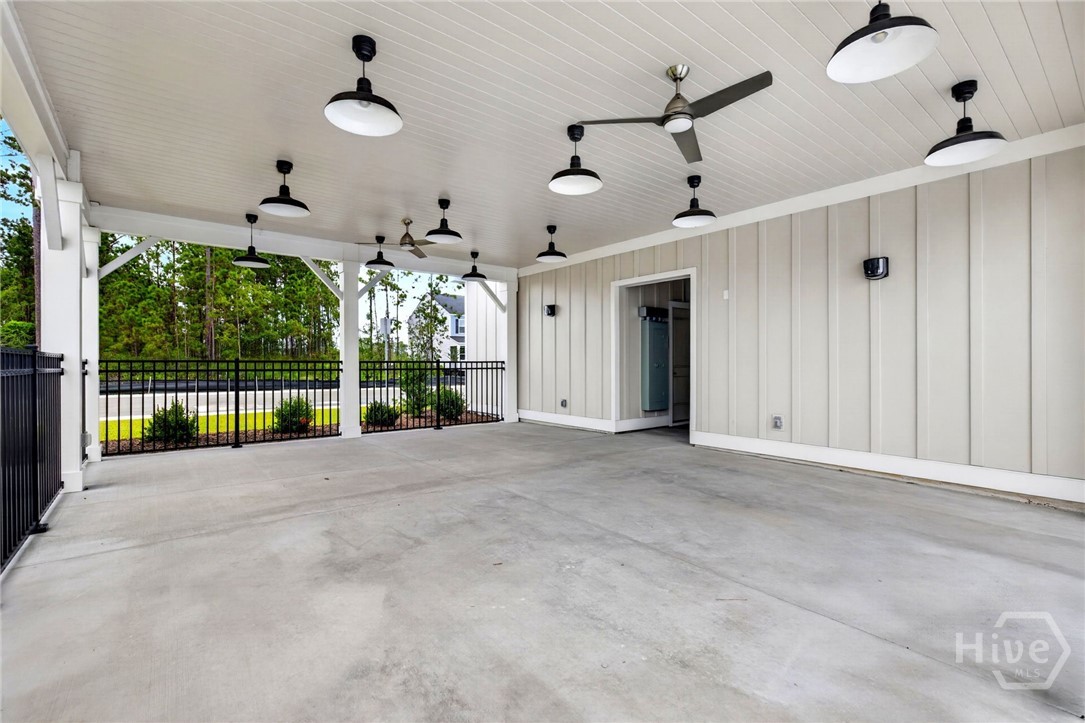 1074 Lakes Boulevard Property Photo 32