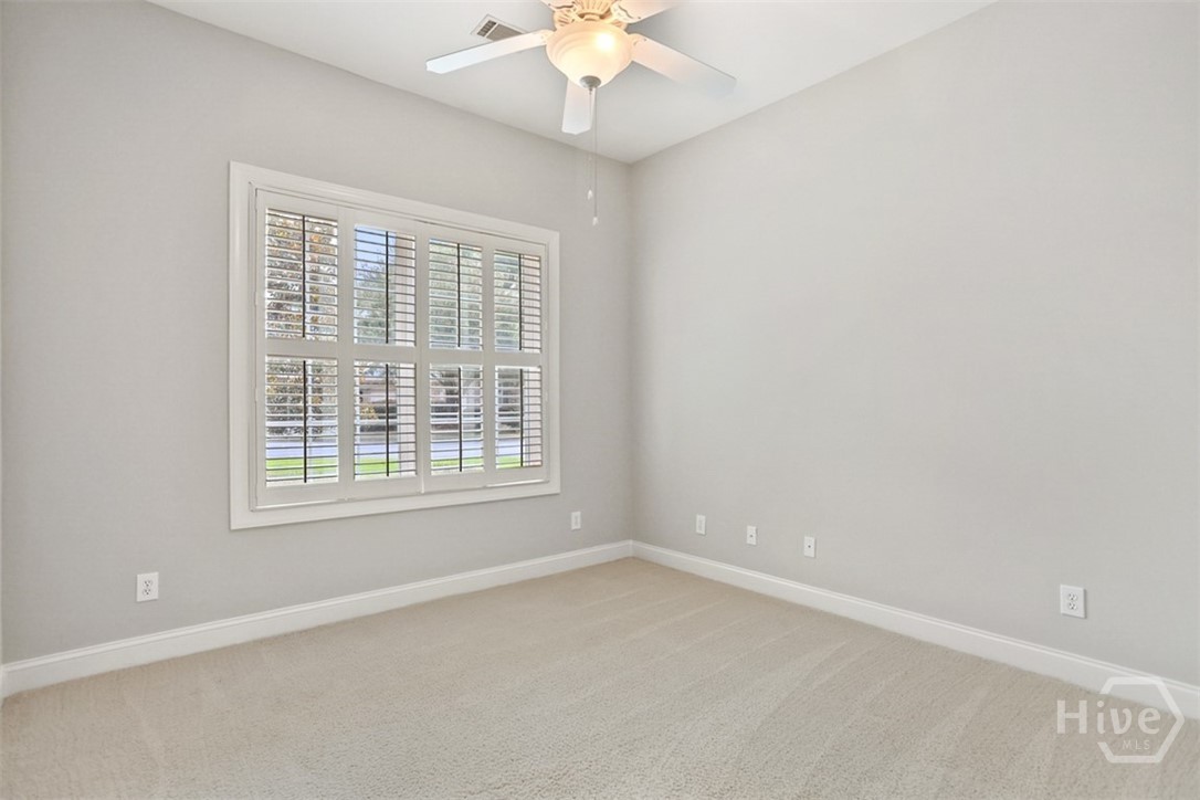 902 Woodside Crossing Property Photo 34