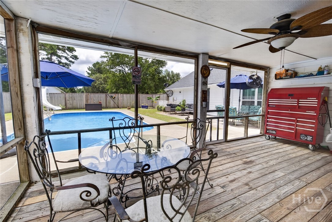 385 Lemans Drive Property Photo 44