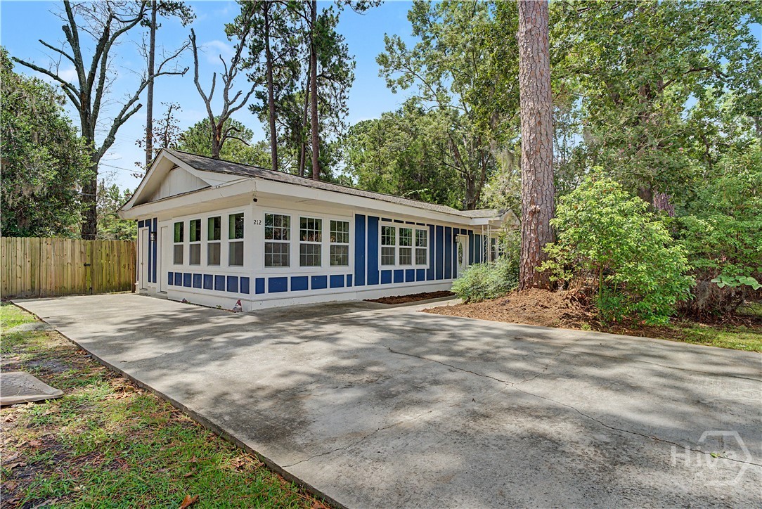 212 Chatham Villa Drive Property Photo 1