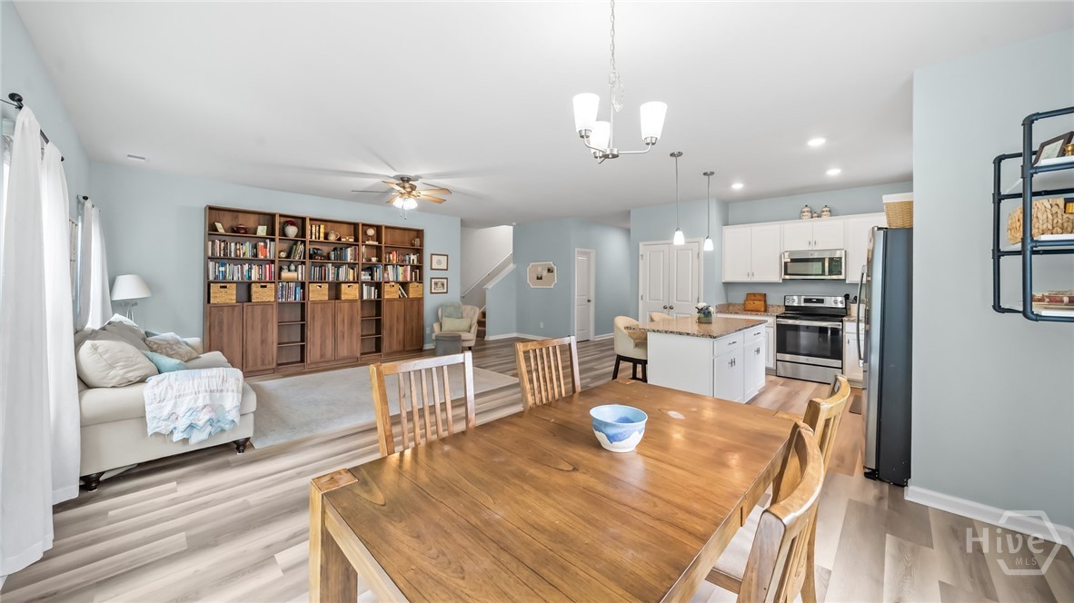 1431 Waybridge Way Property Photo 19