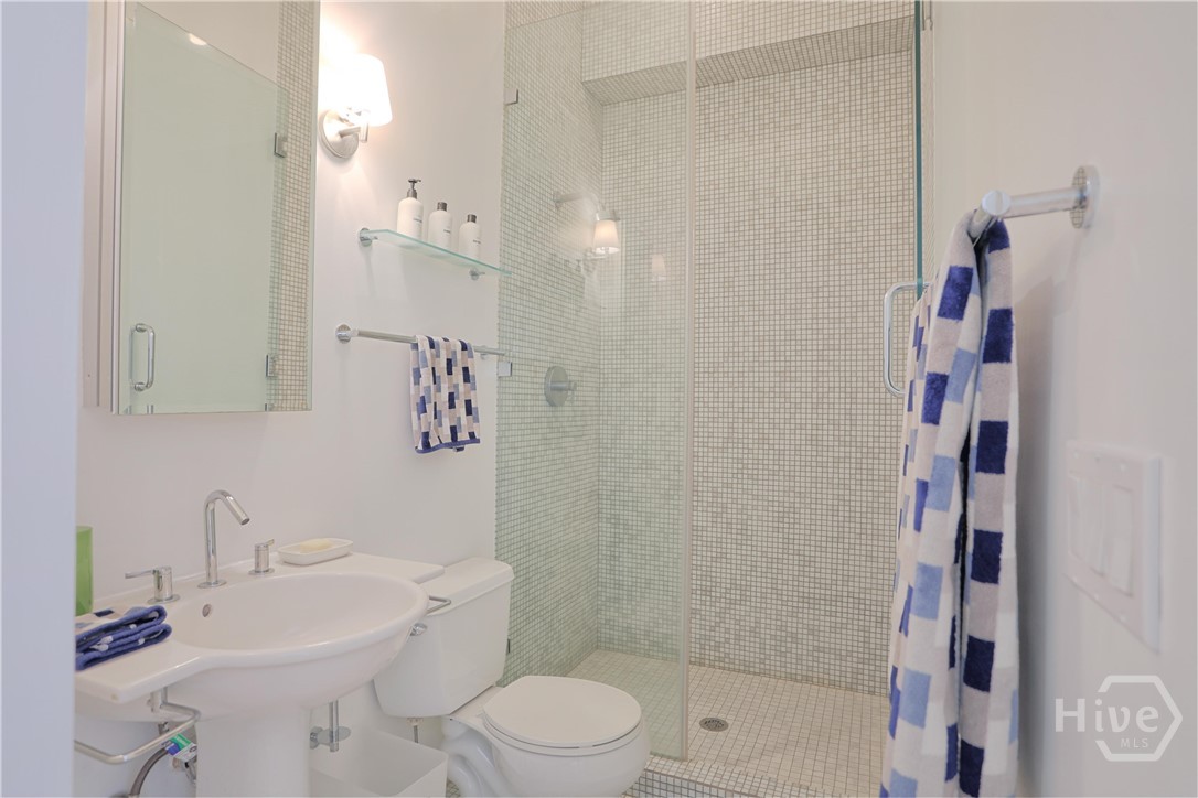 204 W Broughton Street 201 Property Photo 16