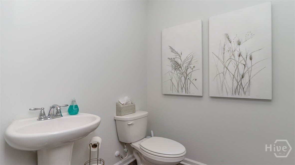 124 Sabel Court Property Photo 7