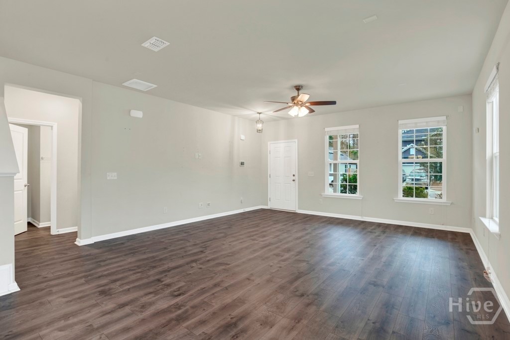 183 Benelli Drive Property Photo 11