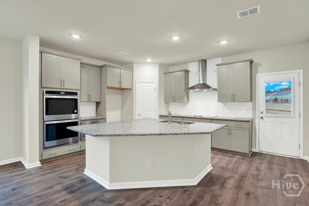 183 Benelli Drive Property Photo 13
