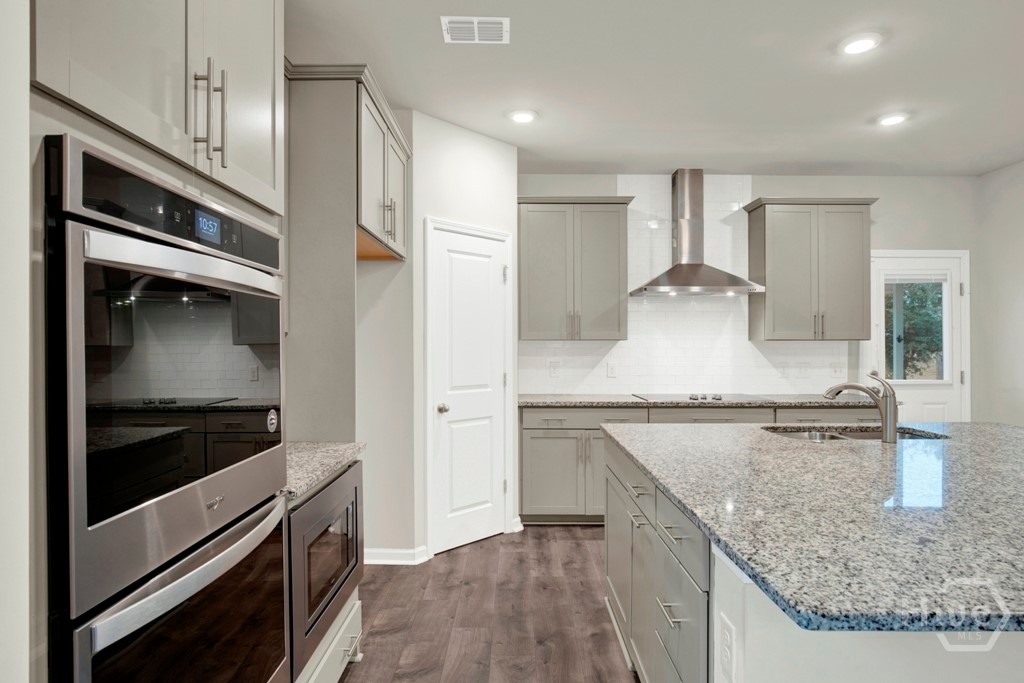 183 Benelli Drive Property Photo 15