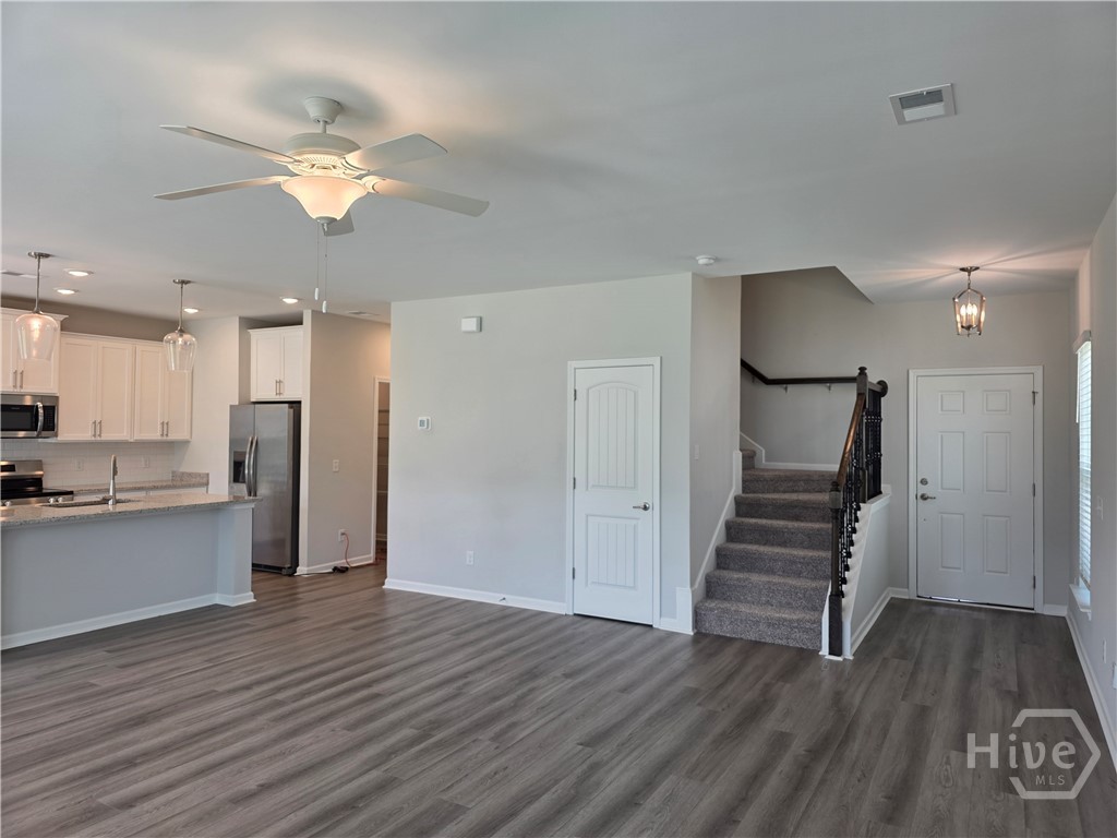 27 Ashmont Street Property Photo 5