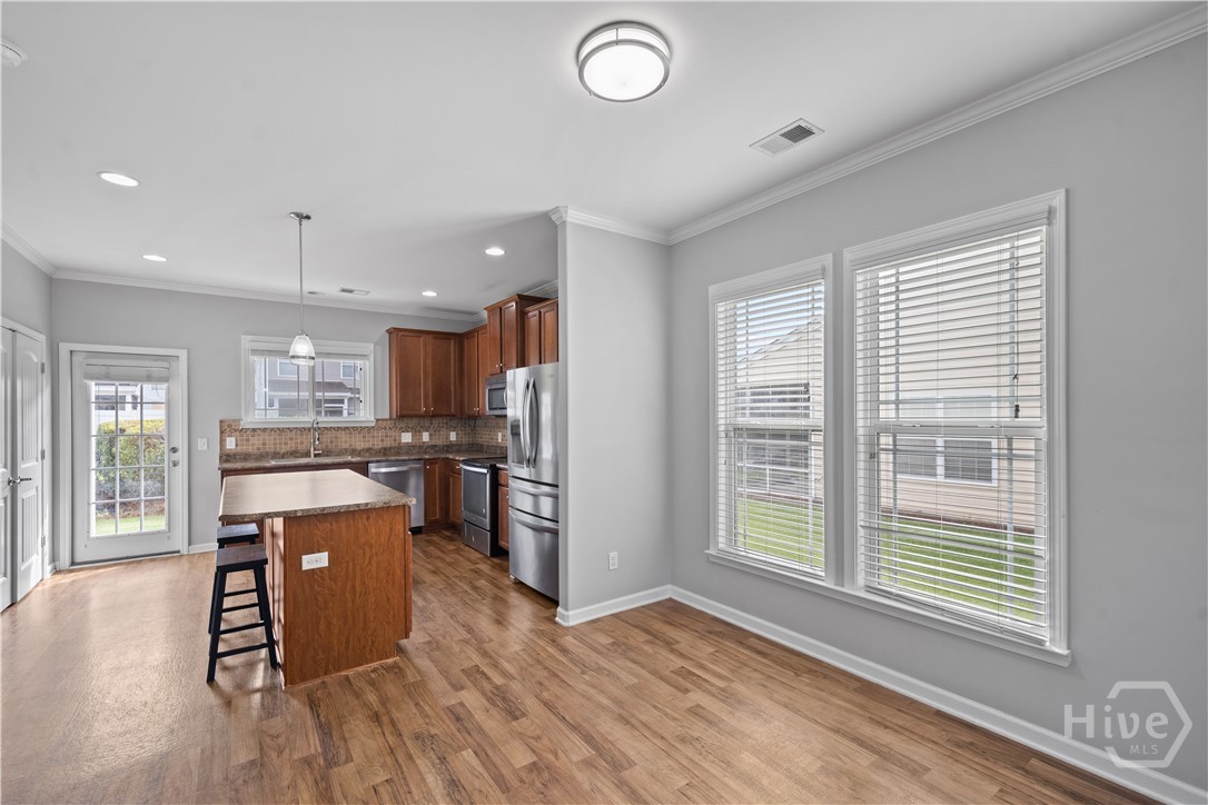 308 Gallery Way Property Photo 11