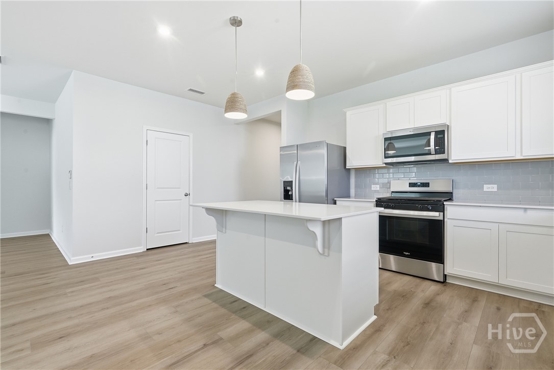 217 Crosstown Avenue Property Photo 8
