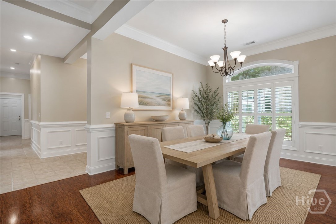 1101 River Oaks Drive Property Photo 6
