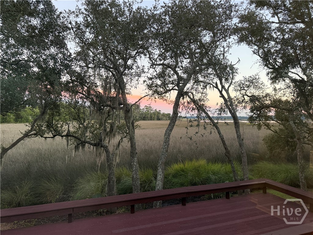 223 Mariners Way Property Photo 6