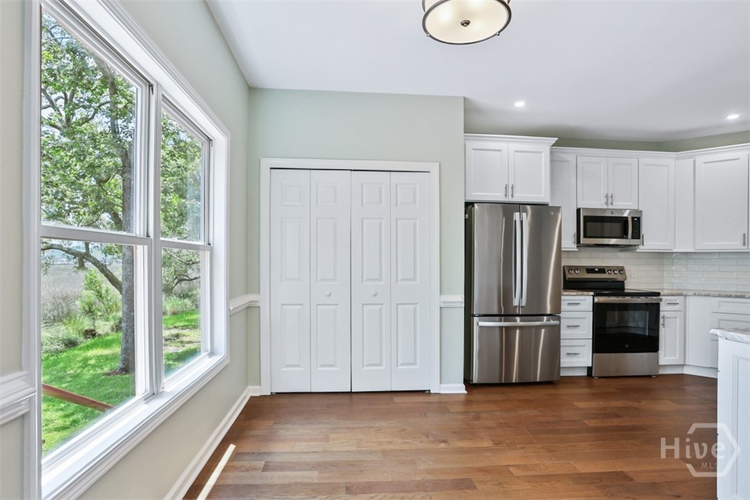223 Mariners Way Property Photo 15