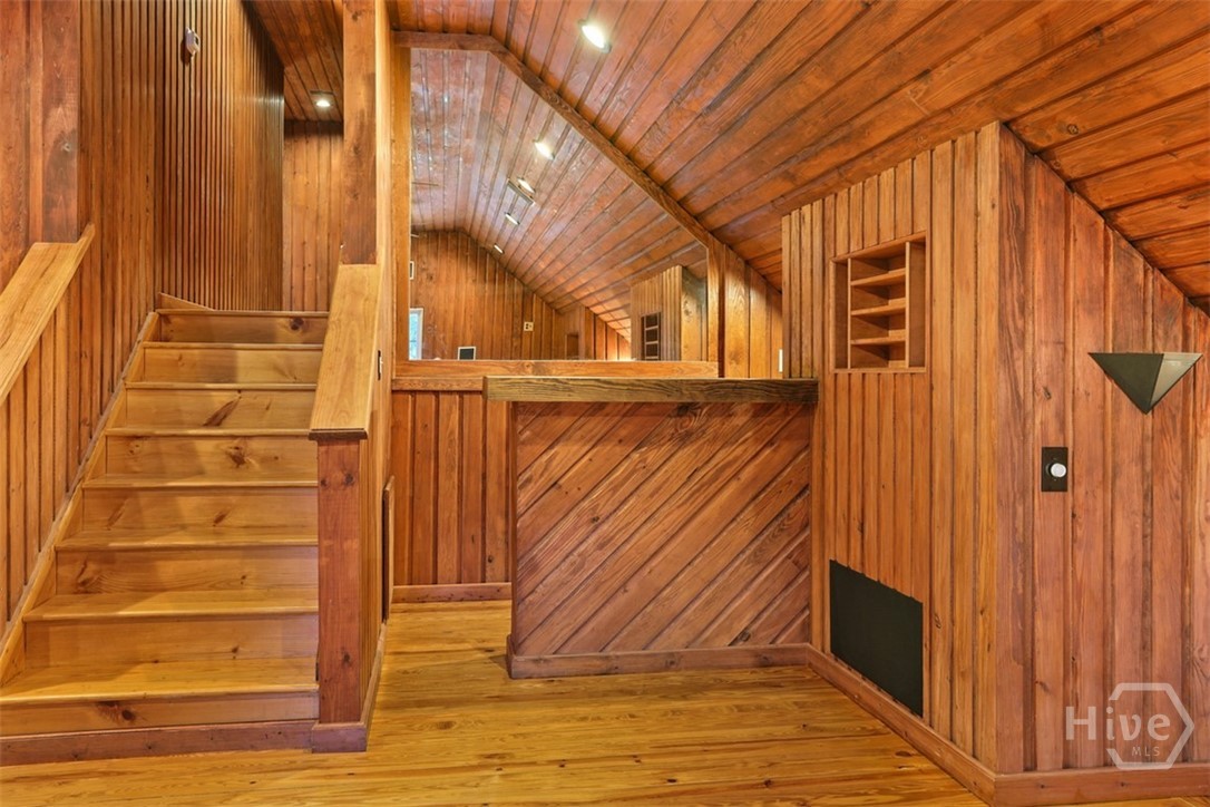 223 Mariners Way Property Photo 35